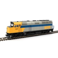 Walthers Mainline 910-9476 - EMD F40PH VIA Rail Canada (VIA) 6438 - HO Scale