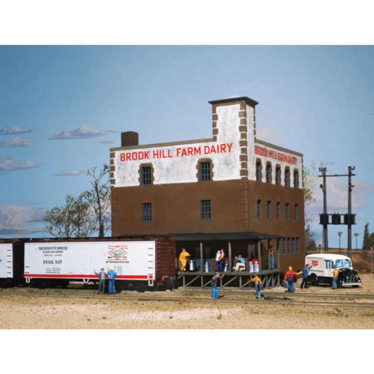 Walthers Cornerstone 933-3010 - Brook Hill Farm Dairy Kit - HO Scale 1 Walthers Cornerstone 933-3010 - Brook Hill Farm Dairy Kit - HO Scale