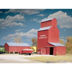 Walthers Cornerstone 933-3036 - Grain Elevtr Farmers COOP - HO Scale