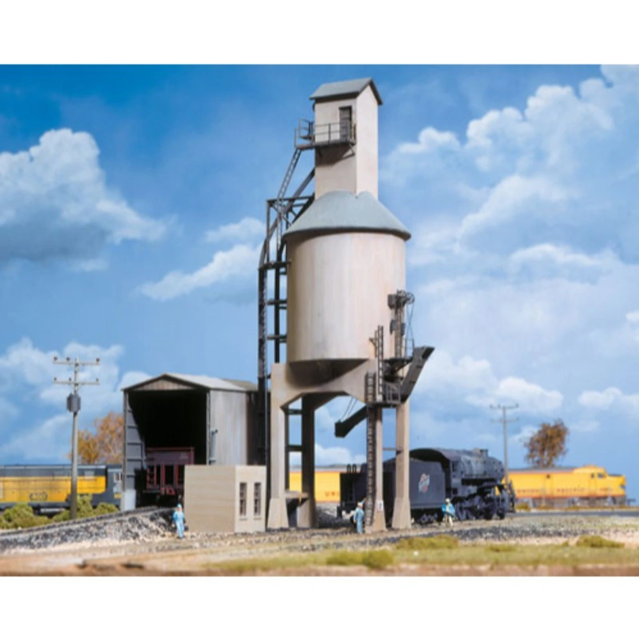 Walthers Cornerstone 933-3042 - Coaling Tower Concrete - HO Scale 1 Walthers Cornerstone 933-3042 - Coaling Tower Concrete - HO Scale