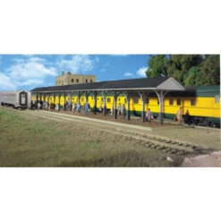 Walthers Cornerstone 933-3188 - Wood Station Shed & Pltfm - HO Scale