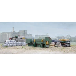 Walthers Cornerstone 933-3631 - Horizontal Baler/Logger - HO Scale