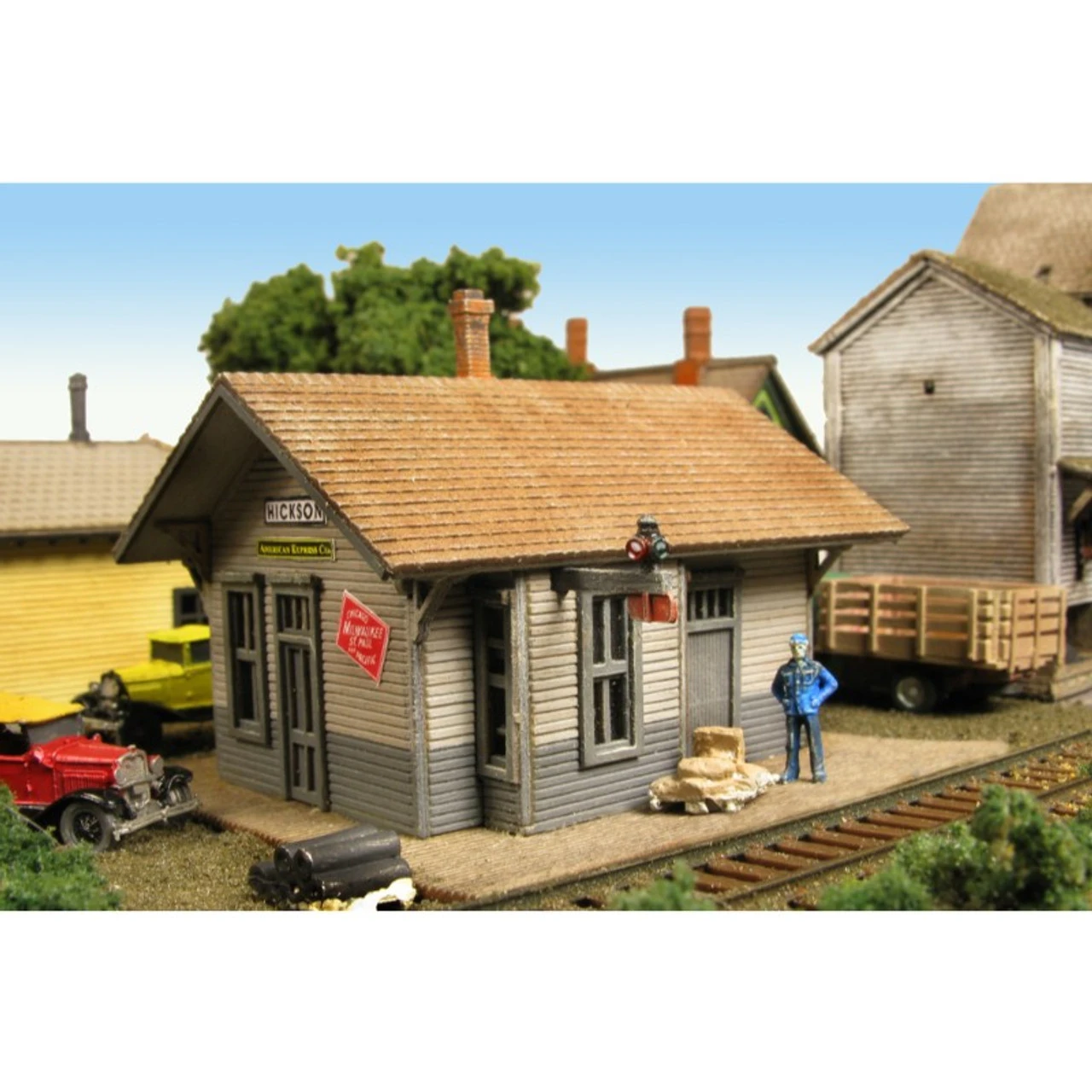 Monroe Models 9210 - Hickson Depot - N Scale Kit 1 Monroe Models 9210 - Hickson Depot - N Scale Kit