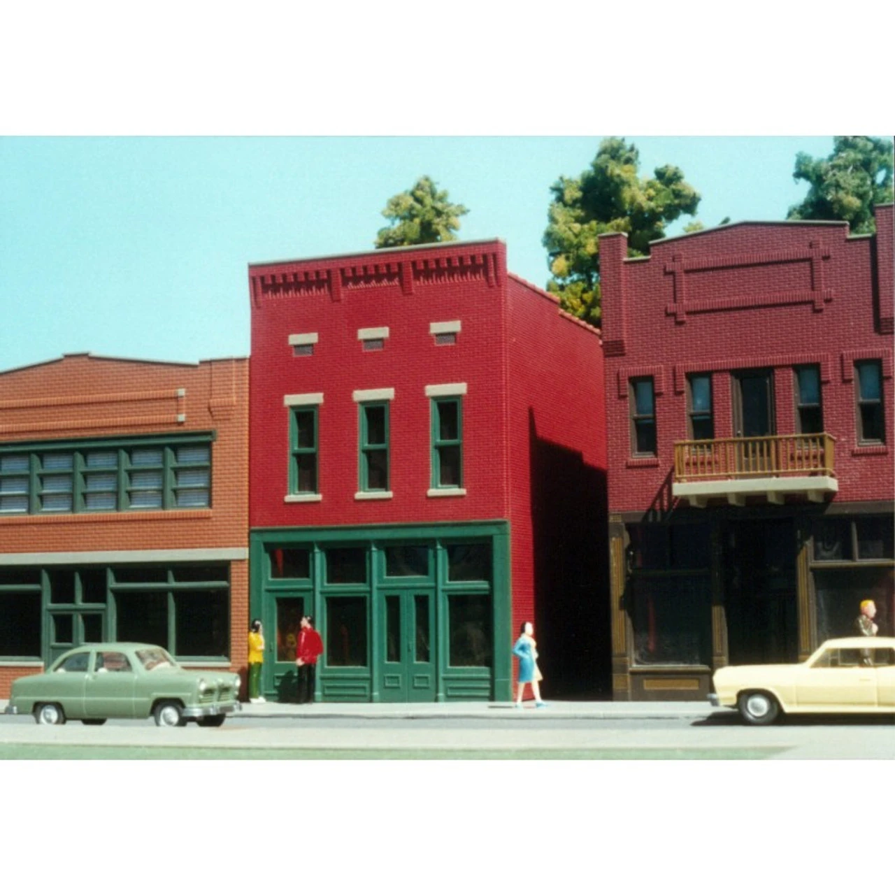 Smalltown USA 6009 - Roys Fix-It - HO Scale Kit 1 Smalltown USA 6009 - Roys Fix-It - HO Scale Kit