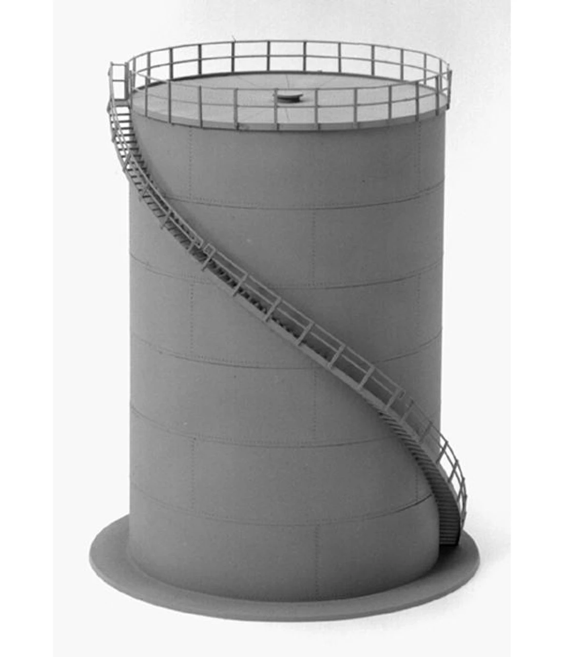 Tichy Train Group 7013 - Steel Oil Tank Kit - HO Scale 1 Tichy Train Group 7013 - Steel Oil Tank Kit - HO Scale