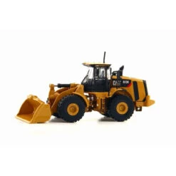 Tonkin 10006 - Caterpillar 972K Wheel Loader - HO Scale