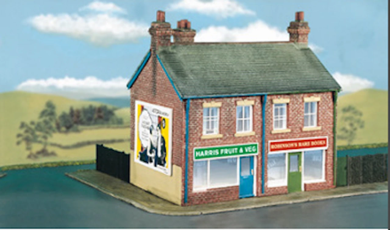 Wills Kits CK18 - Semi-Detached Shops Craftsman Kit - HO Scale 1 Wills Kits CK18 - Semi-Detached Shops Craftsman Kit - HO Scale