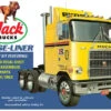 AMT 1062 - Mack Cruise-Liner Semi Tractor - 1:25 Scale Kit