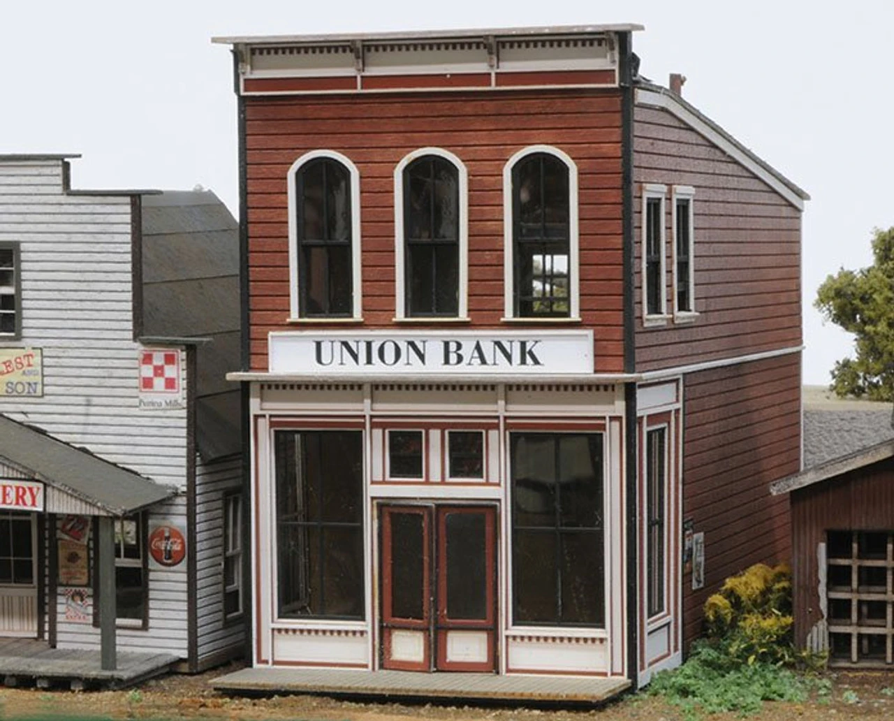 Banta Modelworks 2154 - Union Bank - HO Scale Kit 1 Banta Modelworks 2154 - Union Bank - HO Scale Kit