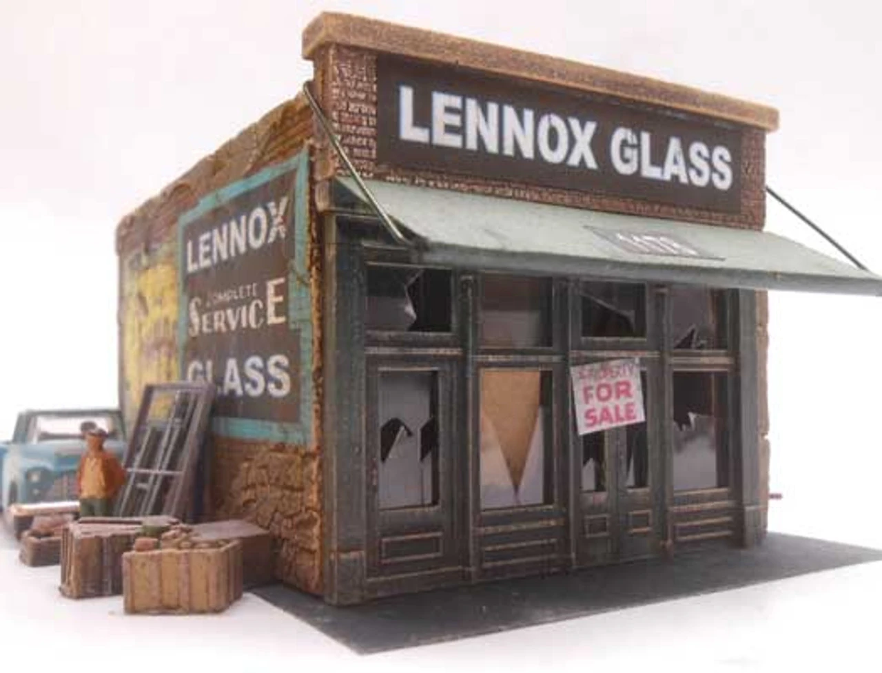 Downtown Deco 2028 - Lennox Glass - N Scale Kit 1 Downtown Deco 2028 - Lennox Glass - N Scale Kit
