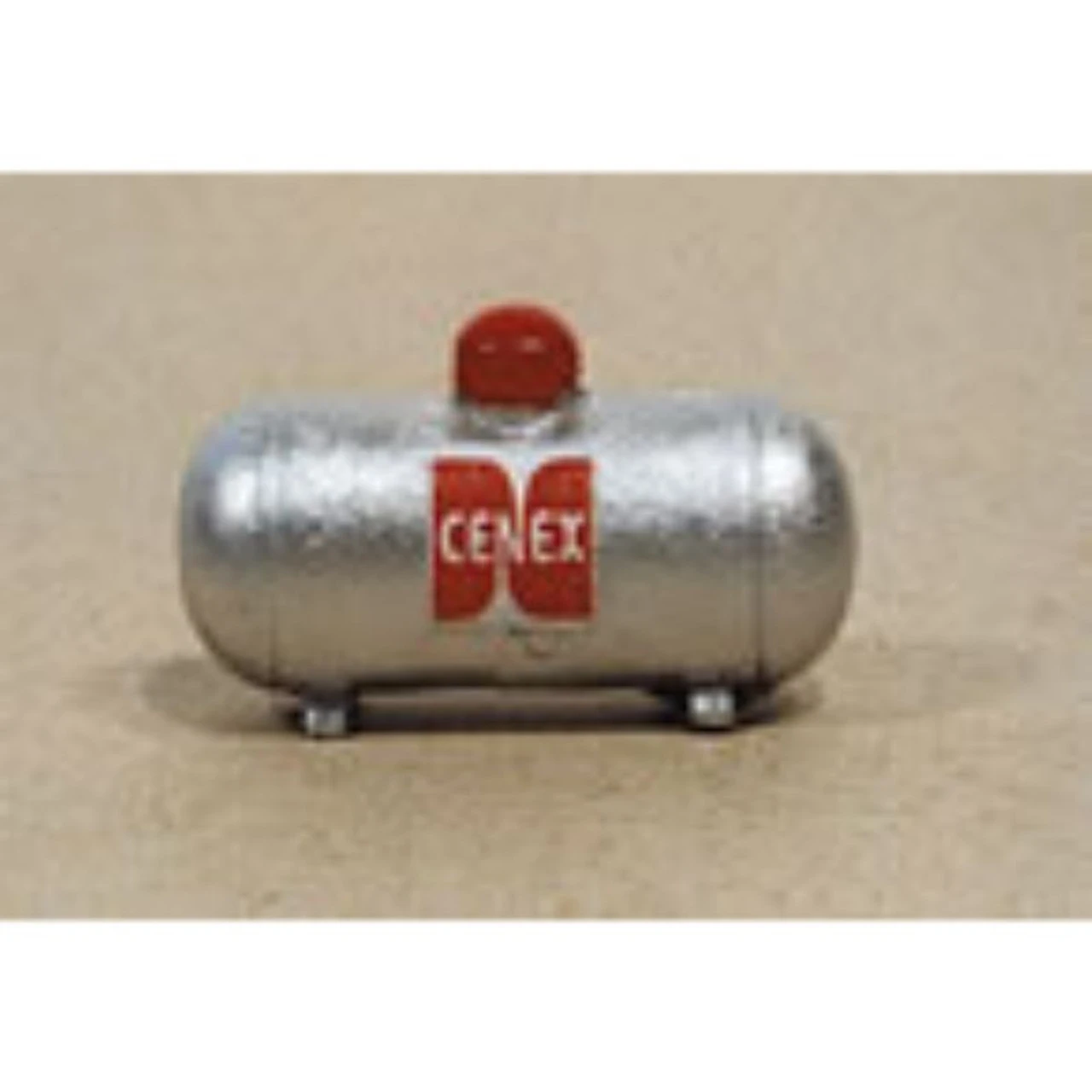 JL Innovative 724 - Custom Small Propane Tank Silver - HO Scale 1 JL Innovative 724 - Custom Small Propane Tank Silver - HO Scale