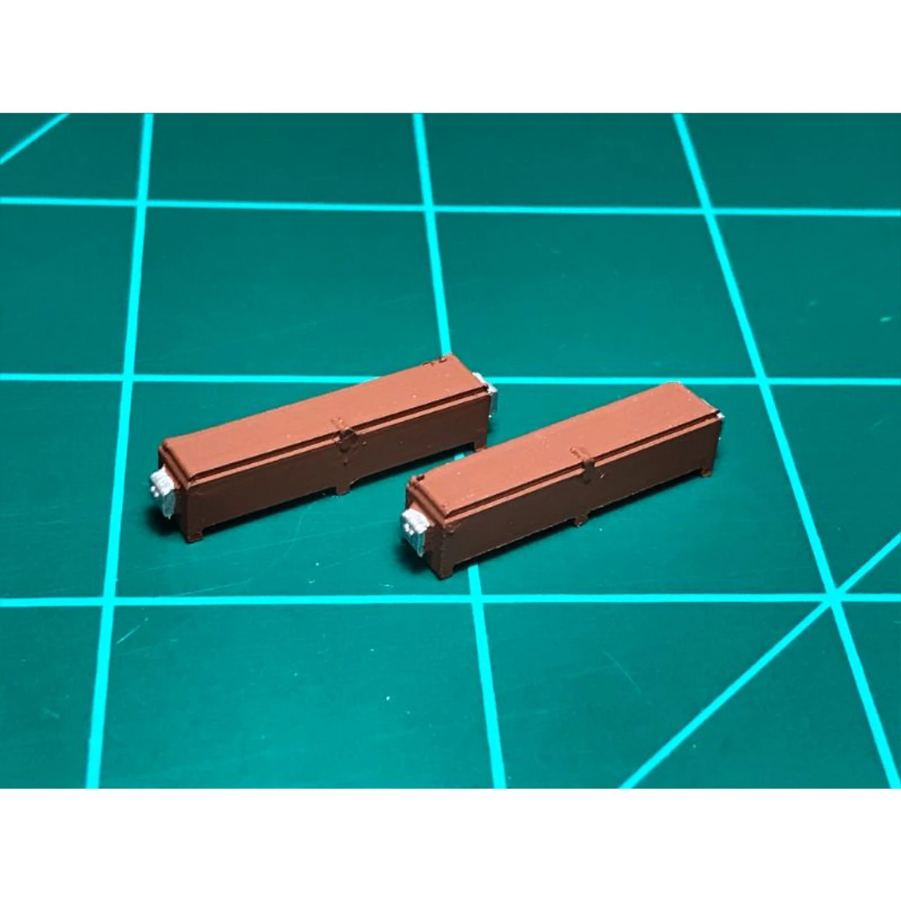 MACRail 820 - MOW Car Ballast Door Control Box - 2 Pack - HO Scale Kit 1 MACRail 820 - MOW Car Ballast Door Control Box - 2 Pack - HO Scale Kit