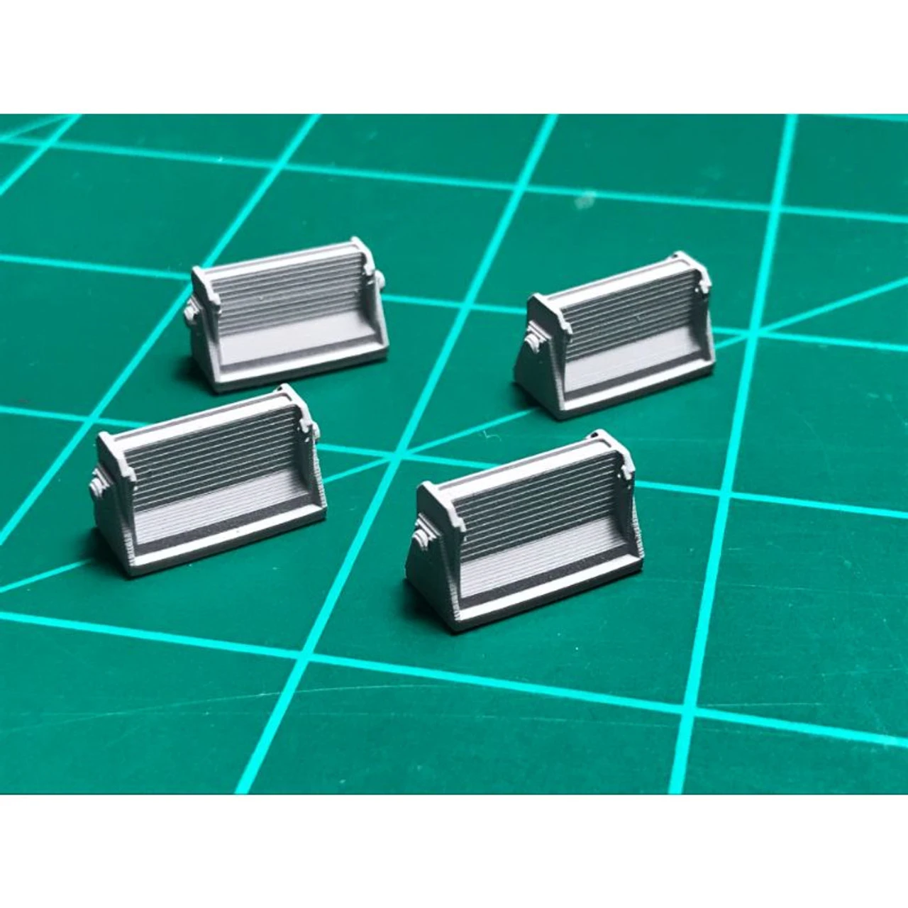 MACRail 823 - Ballast Dump Door - 4 Pack (Short) - HO Scale Kit 1 MACRail 823 - Ballast Dump Door - 4 Pack (Short) - HO Scale Kit