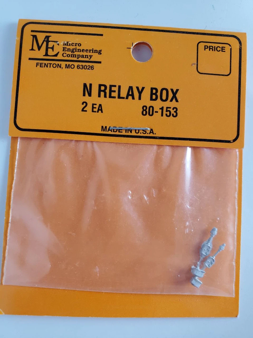 Micro Engineering 80-153 - Relay Box 2pcs - N Scale 1 Micro Engineering 80-153 - Relay Box 2pcs - N Scale