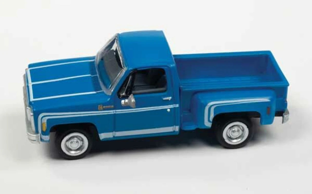 Classic Metal Works 30616 - 1976 Chevy Stepside Pickup - Assembled - Mini Metals(R) -- Hawaiian Blue - HO Scale 1 Classic Metal Works 30616 - 1976 Chevy Stepside Pickup - Assembled - Mini Metals(R) -- Hawaiian Blue - HO Scale