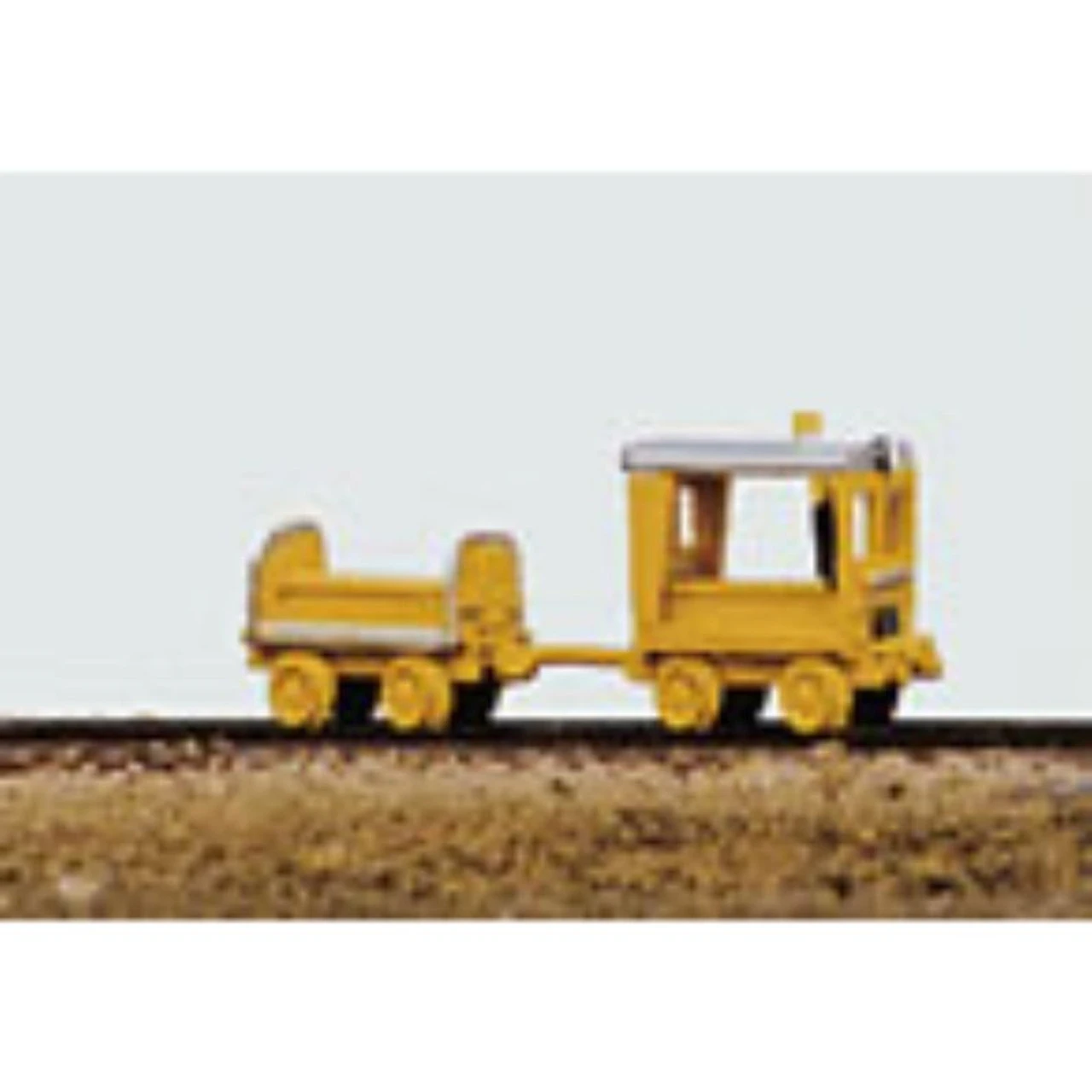 Railway Express Miniatures 2001 - Heavy Duty Speeder & Crew Car - N Scale Kit 1 Railway Express Miniatures 2001 - Heavy Duty Speeder & Crew Car - N Scale Kit
