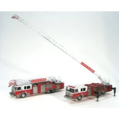 Showcase Miniatures 136 - Aerial Ladder Truck - N Scale Kit