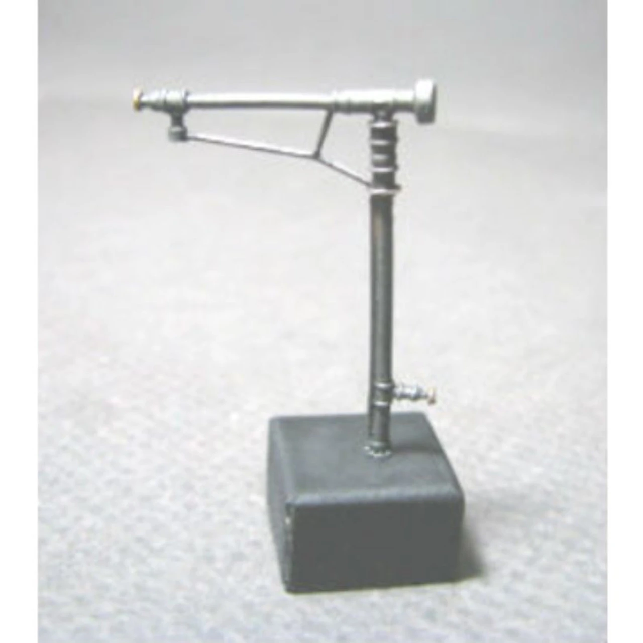 Showcase Miniatures 504 - Oil Column - N Scale Kit 1 Showcase Miniatures 504 - Oil Column - N Scale Kit