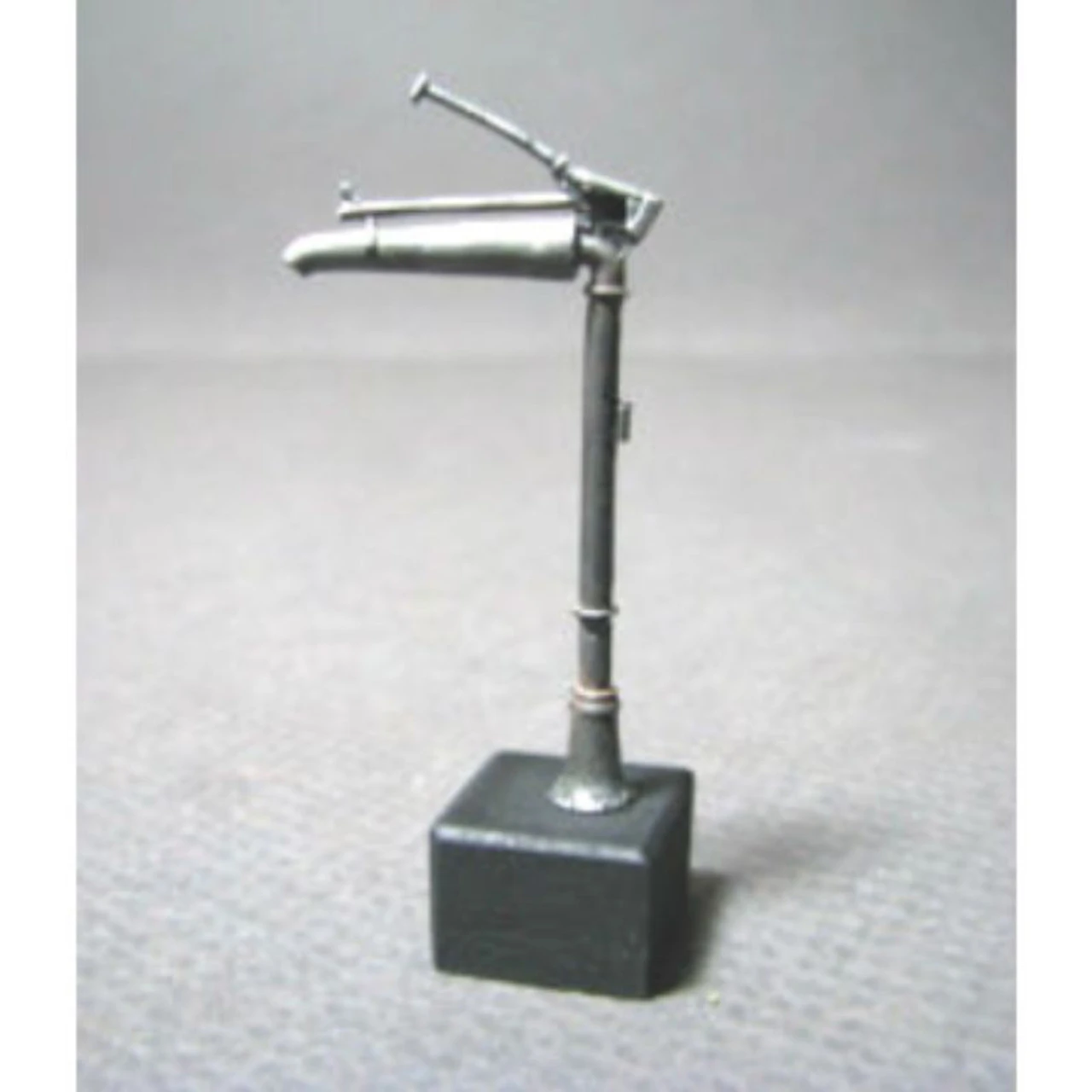 Showcase Miniatures 505 - Water Column - N Scale Kit 1 Showcase Miniatures 505 - Water Column - N Scale Kit