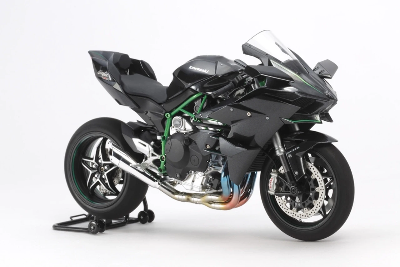 Tamiya 14131 - Kawasaki Ninja H2R - 1:12 Scale Kit 1 Tamiya 14131 - Kawasaki Ninja H2R - 1:12 Scale Kit