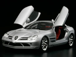 Tamiya 24290 - Mercedes-Benz SLR Mclaren - 1:24 Scale Kit