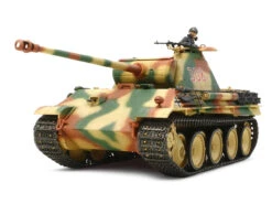Tamiya 30055 - German Panther AUSF.G Early Production Germany - 1:35 Scale Kit