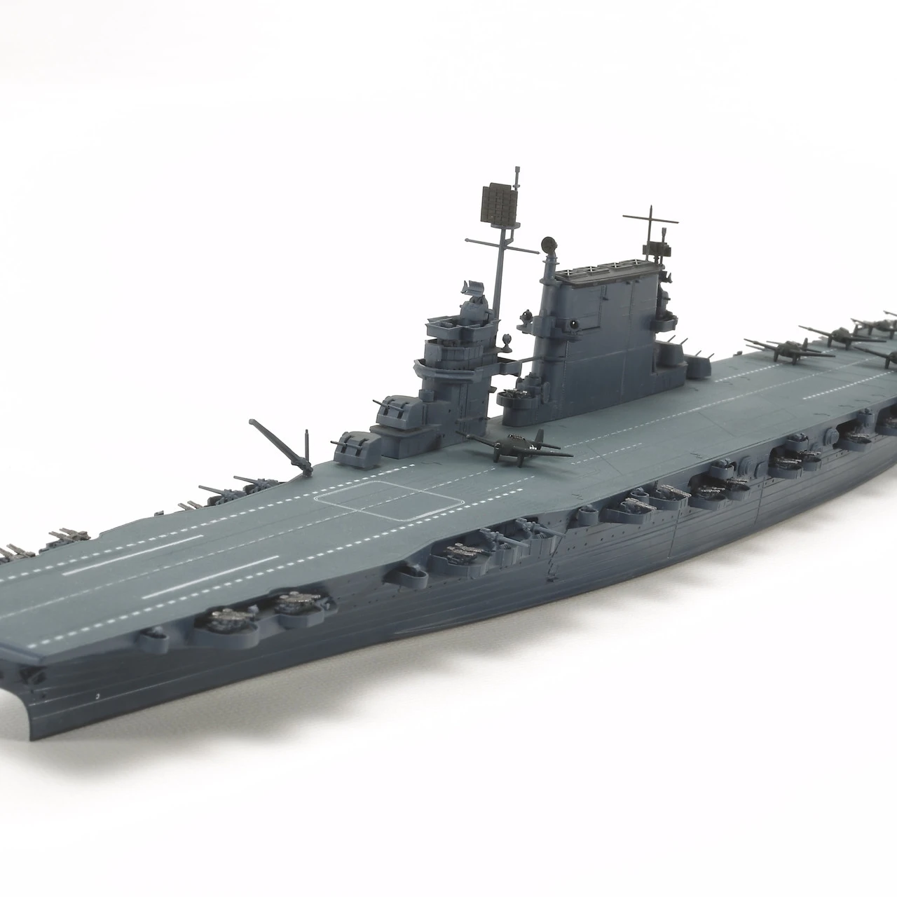 Tamiya 31713 - US Aircraft Carrier Saratoga United States - 1:700 Scale Kit 1 Tamiya 31713 - US Aircraft Carrier Saratoga United States - 1:700 Scale Kit