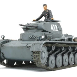 Tamiya 32570 - German Panzer II A/B/C Germany - 1:48 Scale Kit
