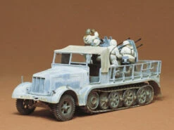 Tamiya 35050 - German 8T Half Track Sdkfz 7/1 Germany - 1:35 Scale Kit