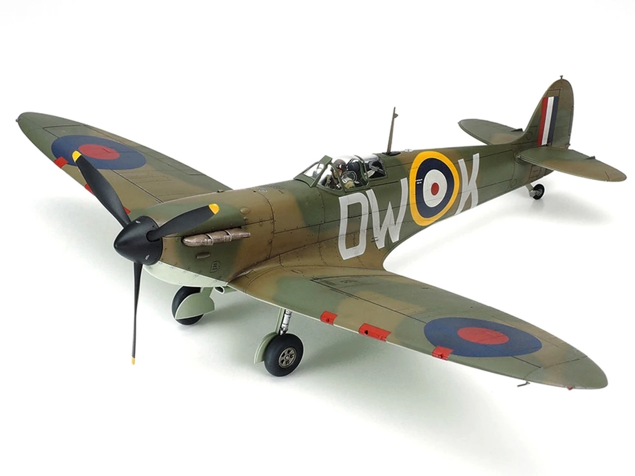 Tamiya 61119 - Supermarine Spitfire Mk.I Great Britain - 1:48 Scale Kit 1 Tamiya 61119 - Supermarine Spitfire Mk.I Great Britain - 1:48 Scale Kit