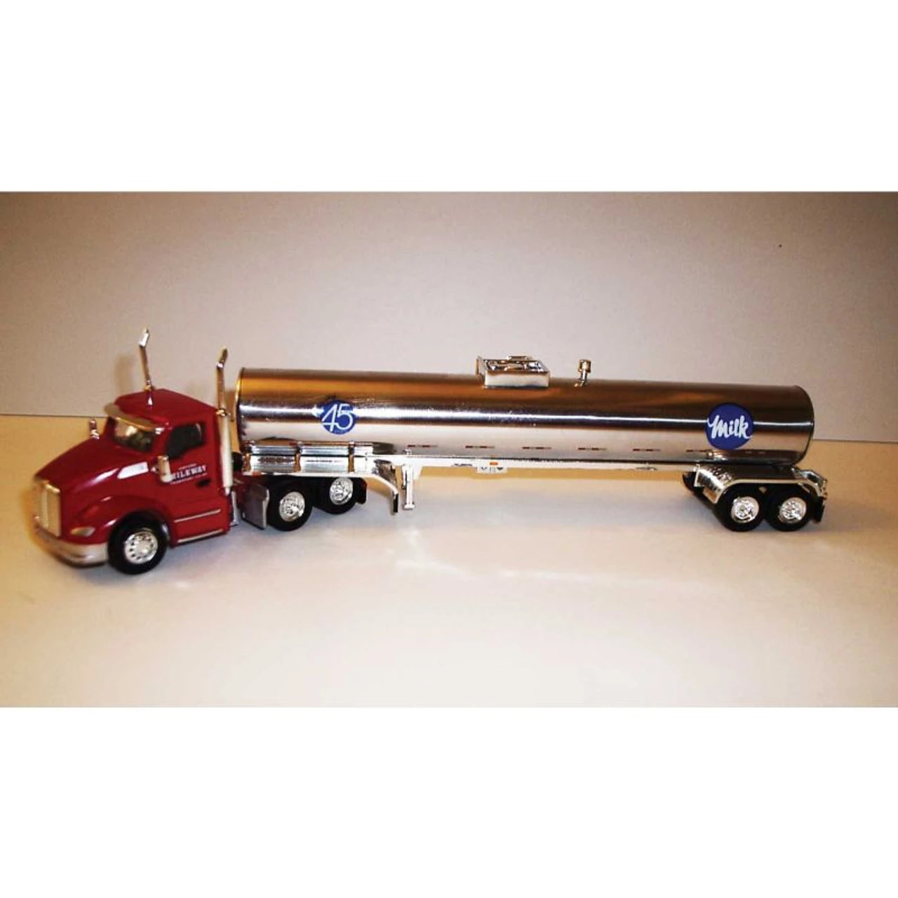 Trucks N Stuff TNS070 - Kenworth T680 Day-Cab Tractor With Food-Grade Trailer - Milkway - HO Scale 1 Trucks N Stuff TNS070 - Kenworth T680 Day-Cab Tractor With Food-Grade Trailer - Milkway - HO Scale