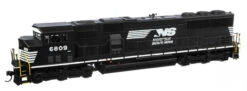 Walthers Mainline 910-20320 - EMD SD60M "TRICLOPS" W/ LokSound 5 Sound & DCC Norfolk Southern (NS) 6809 - HO Scale