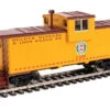 Walthers Mainline 910-8715 - International Extended Wide-Vision Caboose Duluth Missabe & Iron Range (DM&IR) C-228 - HO Scale