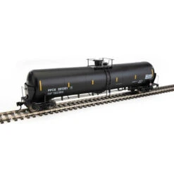 Walthers Proto 920-100742 - 55' Trinity Modified 30,145-Gallon Tank Car First Union Wells Fargo Rail Corp PFCX 201301 - HO Scale